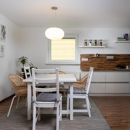 Stylish Apartment Under The Tatras Štrba Exteriör bild